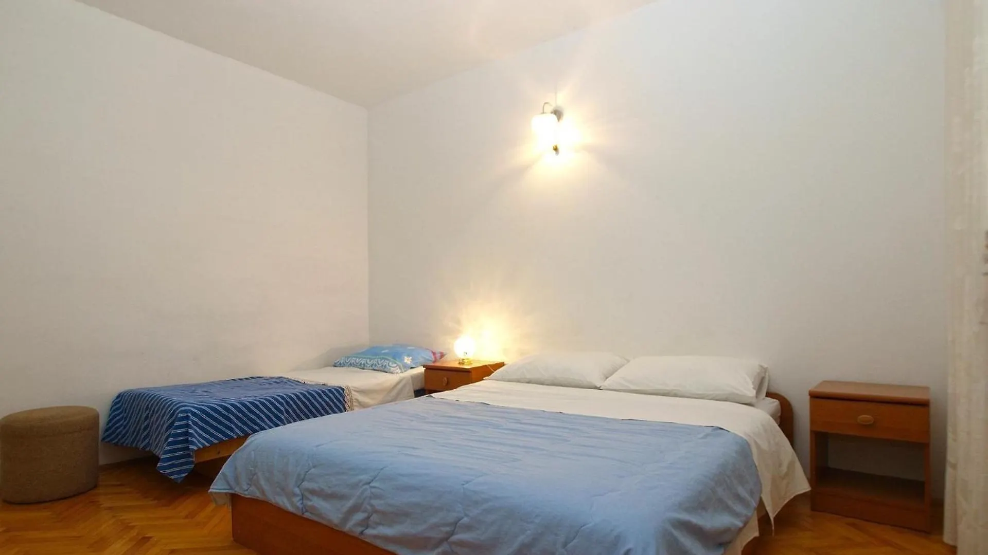 Apartment Ferienwohnung Fuer 4 Personen Ca 42 Qm In Fazana, Istrien Istrische Riviera