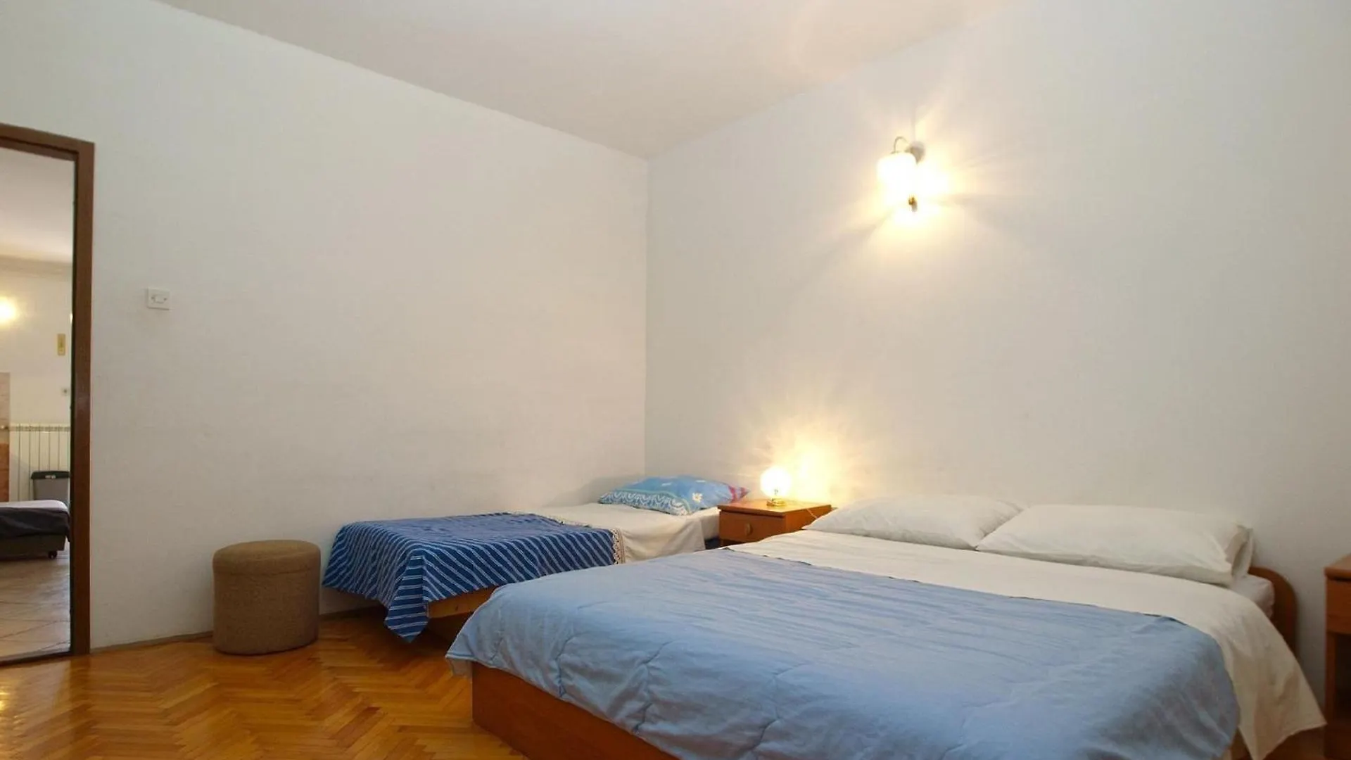 Apartment Ferienwohnung Fuer 4 Personen Ca 42 Qm In Fazana, Istrien Istrische Riviera